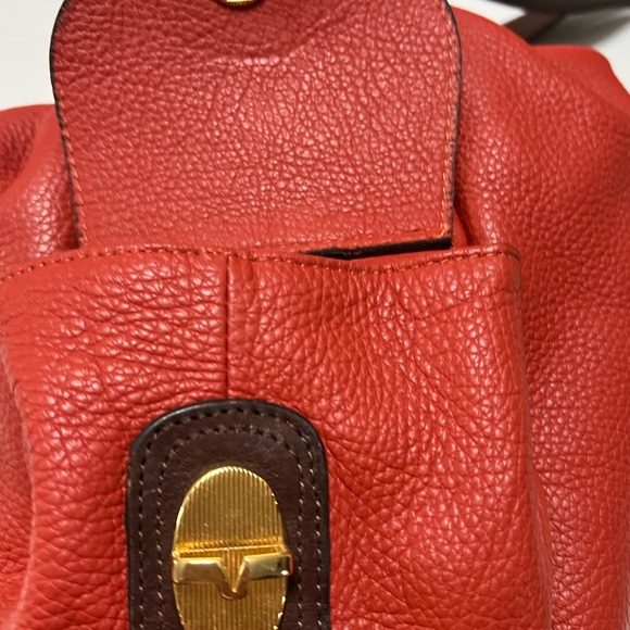 VALENTINA - Picture 7 of 16